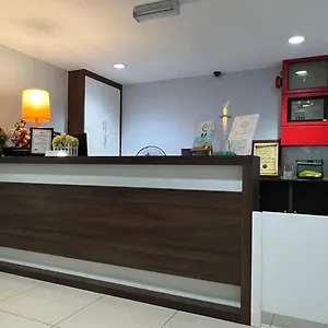 Hotel M Straits